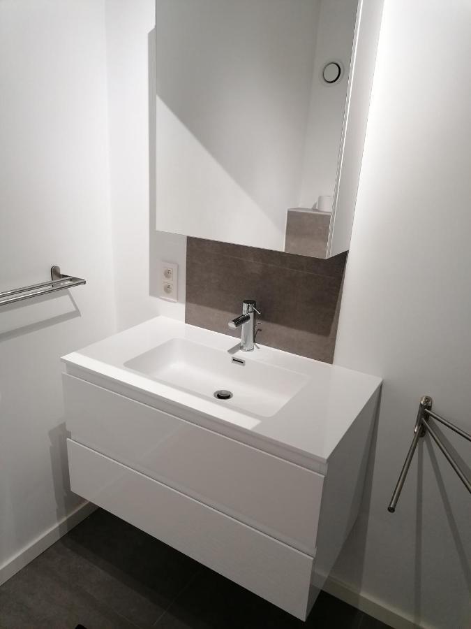 Appartement Dicht Bij Zee Остенде Экстерьер фото